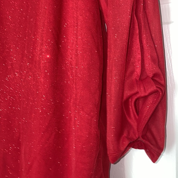 Beautiful red sparkly blouse size 2X *EUC - Picture 7 of 7